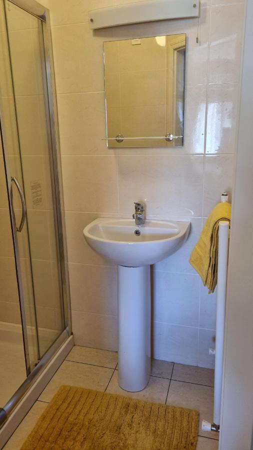 קנמארה 2 Bedroomed Ground Floor Apartment מראה חיצוני תמונה
